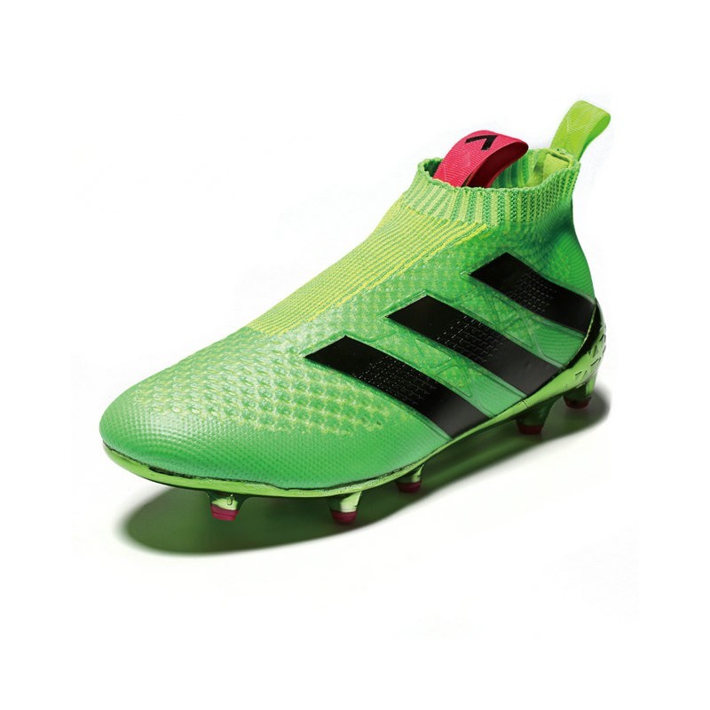 foto scarpe da calcio adidas