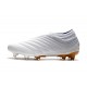 Nuovo Tacchetti da Calcio Adidas Copa 19+ FG Bianco Oro