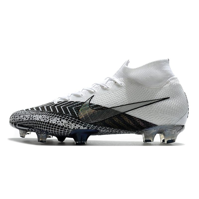 Nike mercurial superfly hotsell black and white