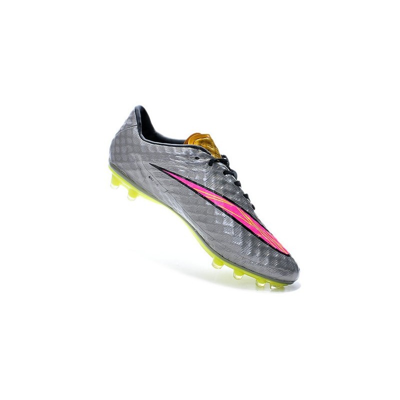 Nike hypervenom rosa e bianche sales