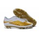 Scarpe calcio Nike HyperVenom Phantom FG - Uomo - Bianco Oro