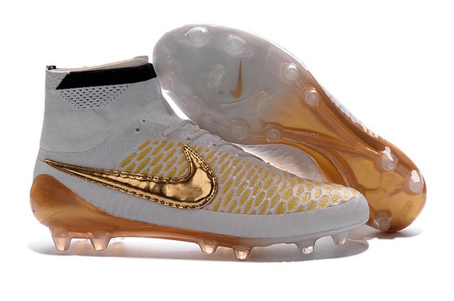 scarpe nike nuove oro