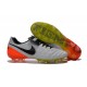 2016 Scarpa da calcio per terreni duri Nike Tiempo Legend VI - Uomo Bianco Nero Arancione Totale Volt