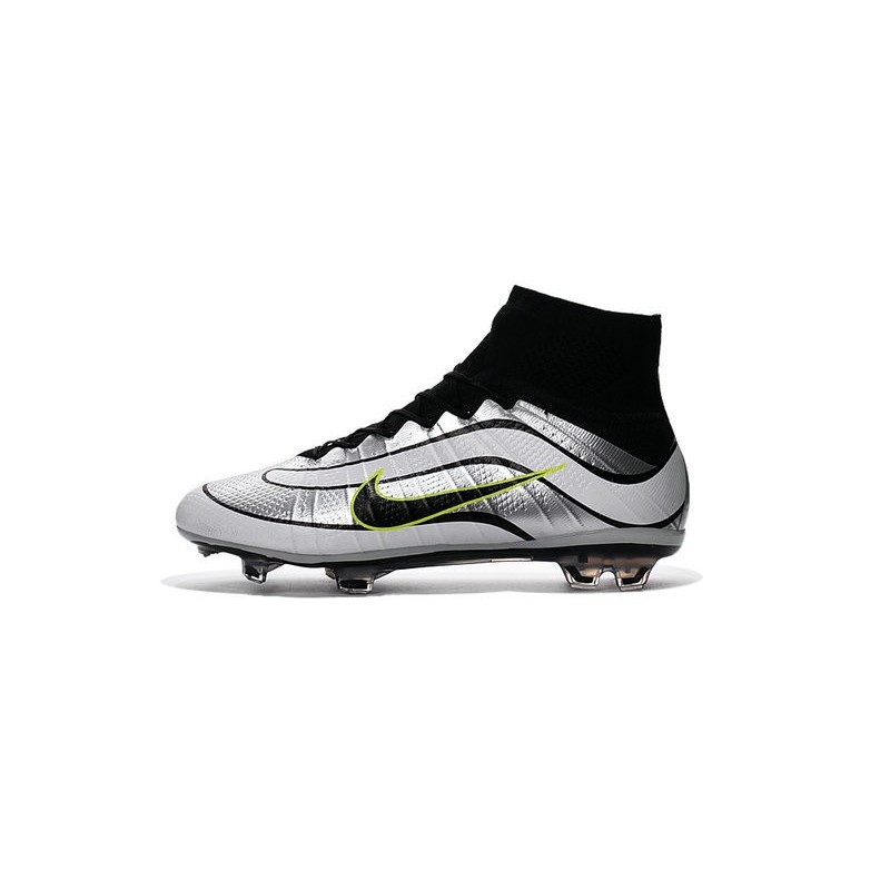 scarpe calcio nike 2016