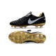 2016 Nuove Scarpe Calcio Nike Tiempo Legend FG Nero Bianco Oro
