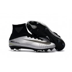 Scarpa da calcio Nike Mercurial Superfly V FG Uomo Argento Nero