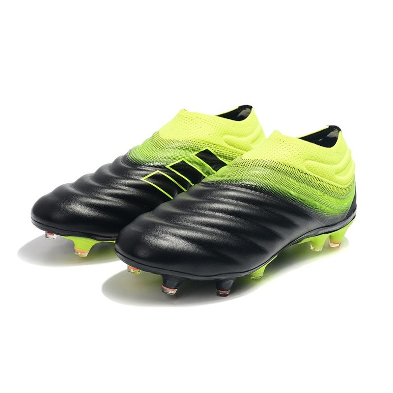 Scarpe da calcio a 6 tacchetti adidas hotsell