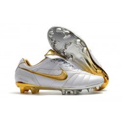 Scarpe Per Gli Uomini Nike Tiempo Legend VII 10R Elite FG Bianco Oro